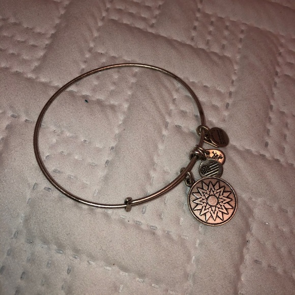 ALEX & ANI BRACELET - Picture 1 of 1